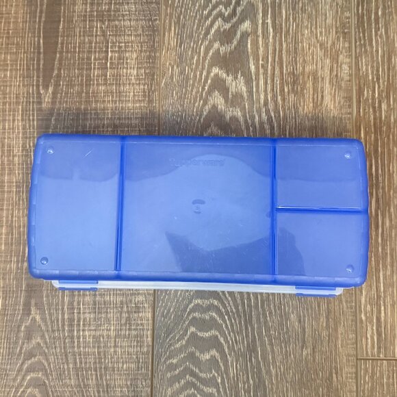 Tupperware Lunch N Things Divided Hinged Container - Picture 11 of 11